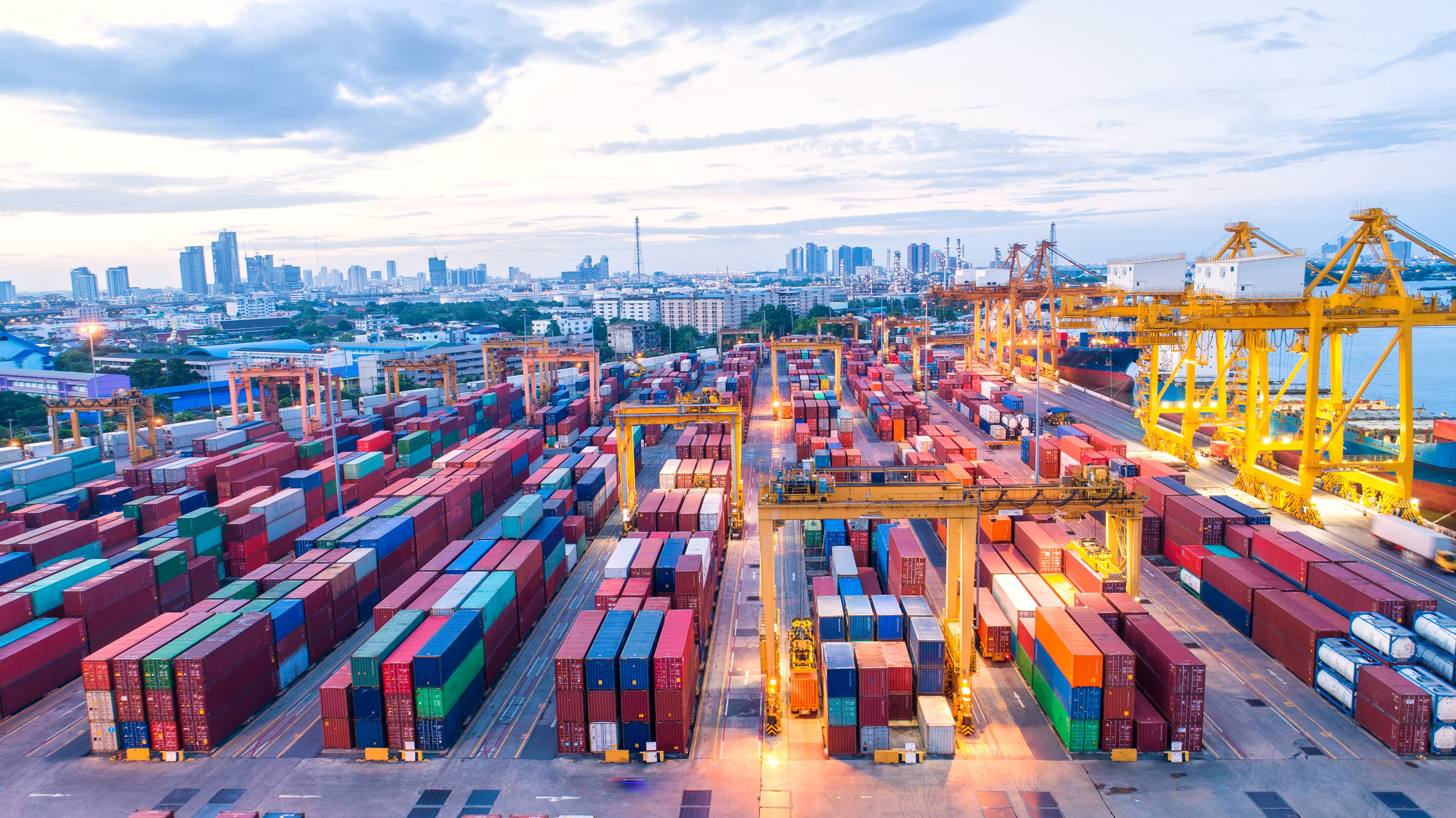 WMX logistics operations and shipping